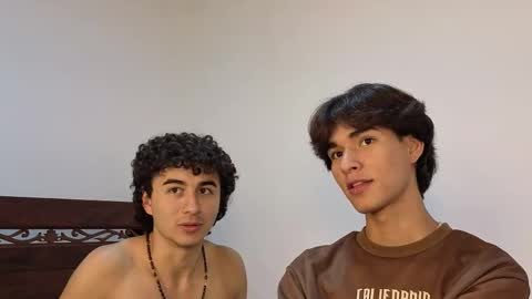 Snapshot of patri_ck_villa chatting on 10.29.25 patri_ck_villa online show from 10.29.25