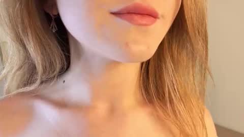 Vicki online show from 09.24.25