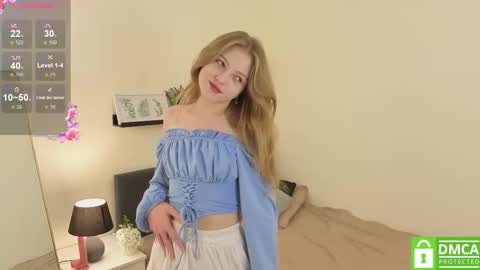 Vicki online show from 10.15.25