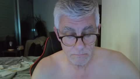 Snapshot of patrick5275 chatting on 04.29.26 patrick5275 online show from 04.29.26