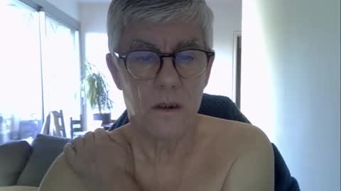 Snapshot of patrick5275 chatting on 05.25.26 patrick5275 online show from 05.25.26