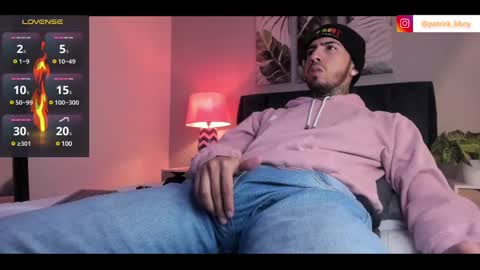 Snapshot of patrick_foster chatting on 02.11.25 patrick_foster online show from 02.11.25