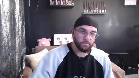 Snapshot of patrickmorris92 chatting on 02.04.26 patrickmorris92 online show from 02.04.26