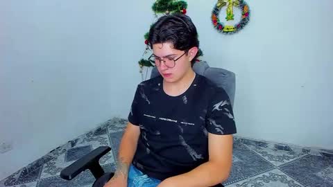 .... online show from 12.04.24