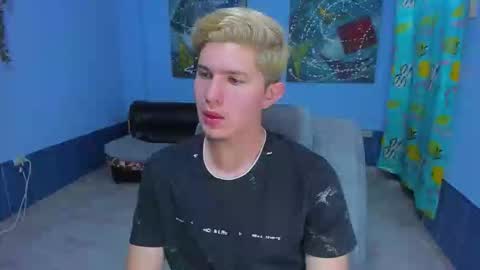 .... online show from 10.11.25