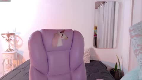 Sofa online show from 03.26.26