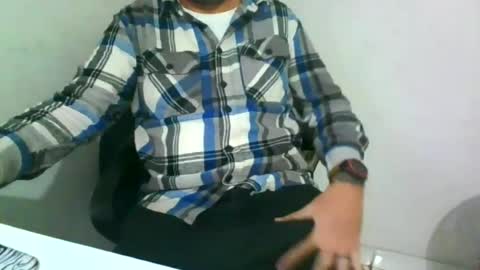 pau_transante69 online show from 06.15.26