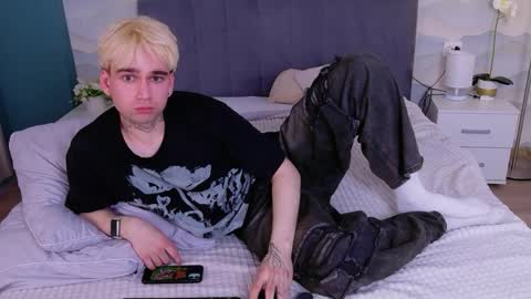 Paul online show from 04.01.26