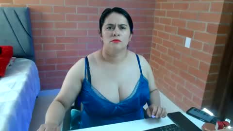 paula__117 online show from 07.04.26