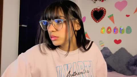 Paula  online show from 04.21.26