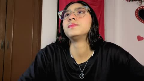 Paula  online show from 05.04.26