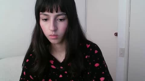 Snapshot of paulainblue chatting on 01.26.25 online show from 01.26.25