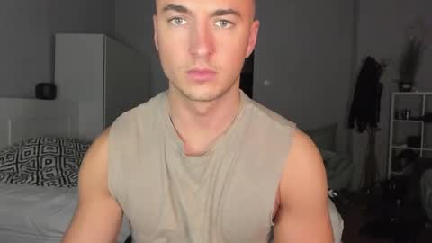 paulblack021 online show from 11.18.25