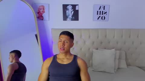 Snapshot of paulcreewx chatting on 03.07.25 paul online show from 03.07.25