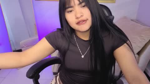 Live 800am 200pm COLOMBIAN HOUR online show from 02.28.26