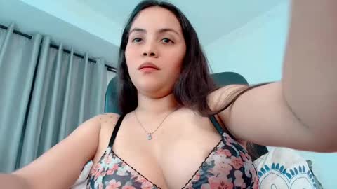 Paulina online show from 12.20.25