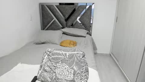 Paulina online show from 02.14.26