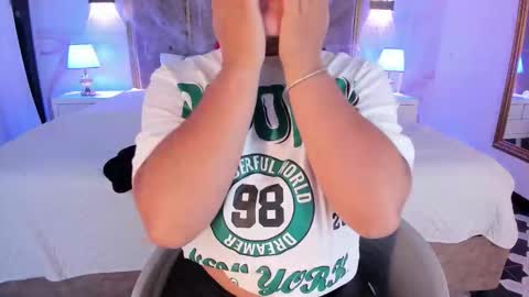 Snapshot of paulinaduarte_ chatting on 11.01.25 Paulina online show from 11.01.25