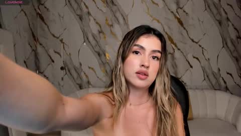 Paulina Santos  online show from 03.03.25