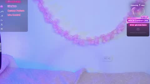 Pauline online show from 02.02.25