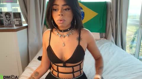 paulinne_clark online show from 03.06.26