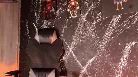 Paulo online show from 12.05.25