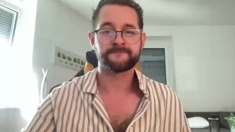 love bush online show from 09.28.25