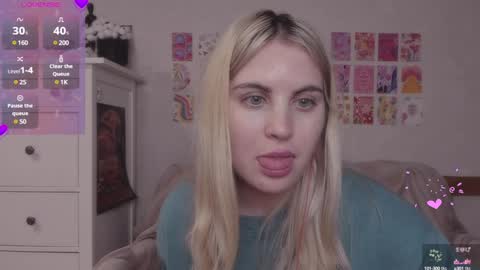 Allisses online show from 12.17.24