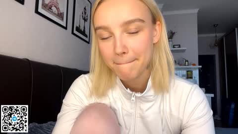 Lola online show from 10.20.25