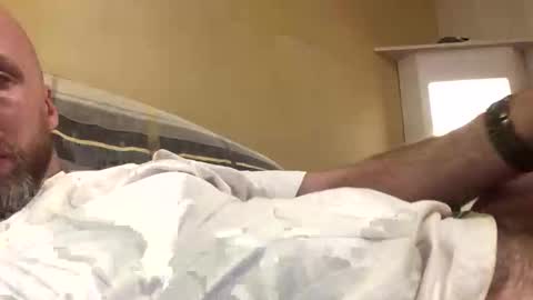 Snapshot of pc2334 chatting on 10.31.25 pc2334 online show from 10.31.25