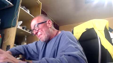 Snapshot of pc8474408 chatting on 06.08.26 pc8474408 online show from 06.08.26