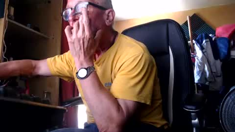 Snapshot of pc8474408 chatting on 06.29.26 pc8474408 online show from 06.29.26