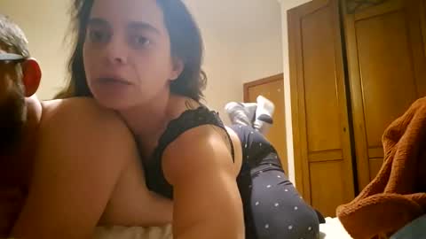 Snapshot of pdahot chatting on 11.25.25 pdahot online show from 11.25.25