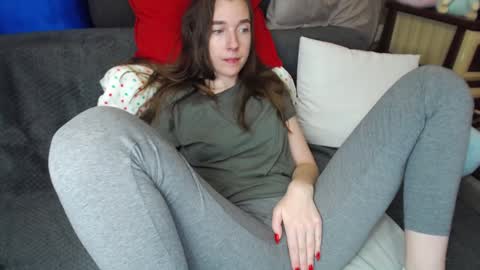 FOUNTAIN SQUIRT online show from 01.17.25