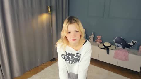 Jesica online show from 11.20.25