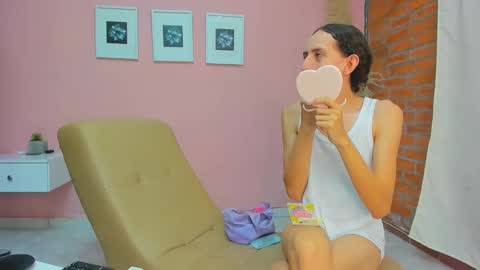 peach tyron online show from 12.09.24