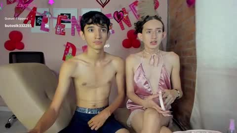 peach tyron online show from 02.18.25