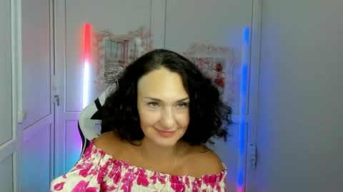Snapshot of peachboomm chatting on 06.24.26 Christina online show from 06.24.26