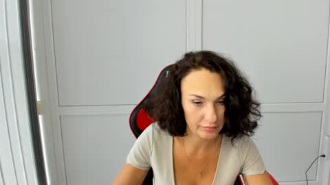 Snapshot of peachboomm chatting on 07.11.26 Christina online show from 07.11.26