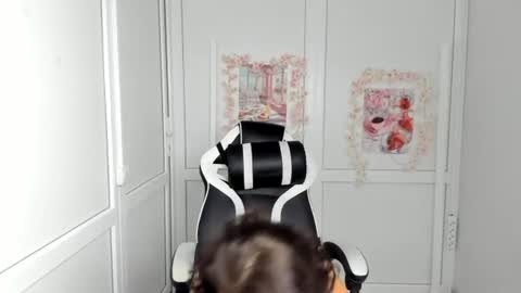 Snapshot of peachboomm chatting on 08.02.26 Christina online show from 08.02.26