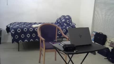 Snapshot of peachestabby147 chatting on 10.30.25 Peachestabby147 online show from 10.30.25