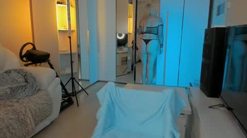 peachju1cy online show from 01.19.25