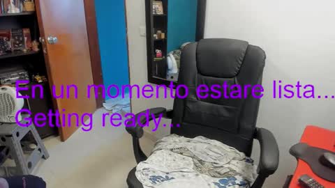 Snapshot of peanut_tangerine chatting on 02.01.26 Tangerine Penaut online show from 02.01.26