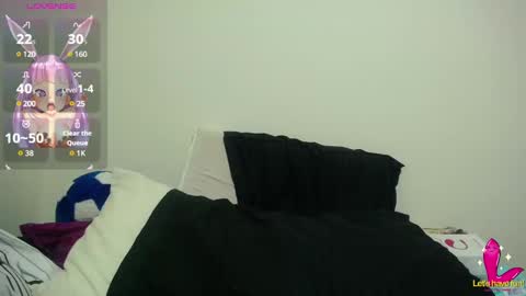 Snapshot of pearl_3 chatting on 01.15.25 Pearl online show from 01.15.25