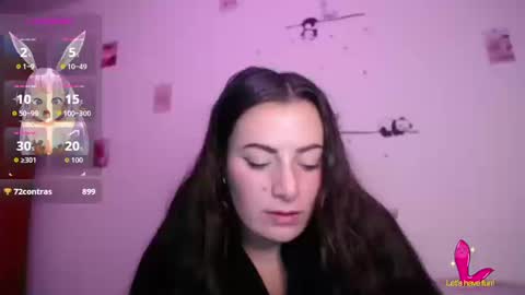 Snapshot of pearl_3 chatting on 09.11.25 Pearl online show from 09.11.25