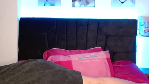 pearlatin online show from 12.22.24