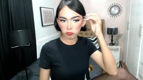 Pearl online show from 02.23.25