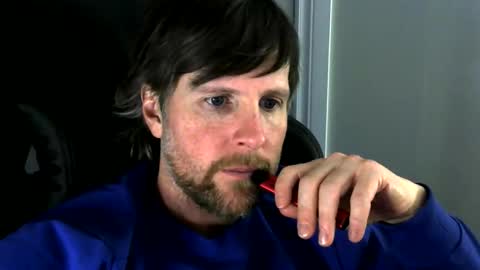 Snapshot of pecas90 chatting on 12.20.25 pecas90 online show from 12.20.25