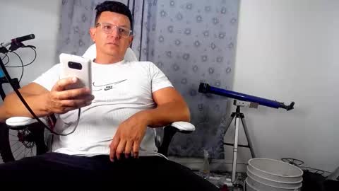 Snapshot of pedro_picapica chatting on 09.11.25 Pedro online show from 09.11.25