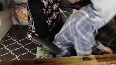 Snapshot of peekclimaxxx chatting on 12.02.25 NEXT CHILL SESH 1130 930pm -ish PEEK online show from 12.02.25